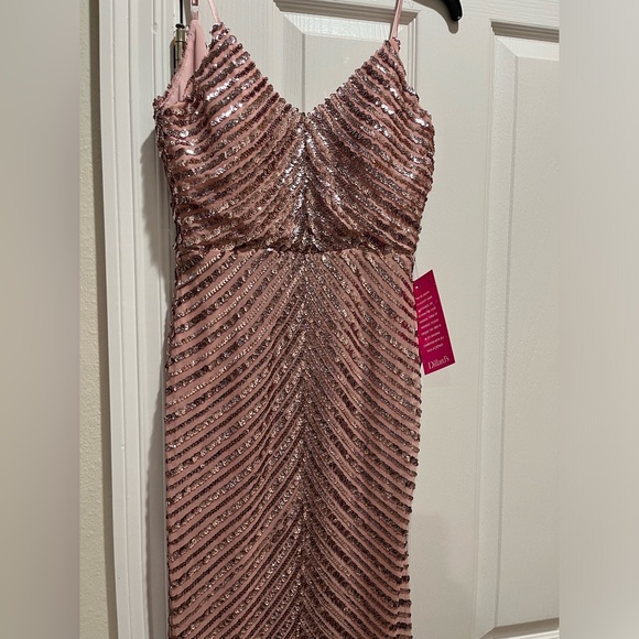 Next Up Beautiful sequined mauve rose prom formal dress - Picture 4 of 11